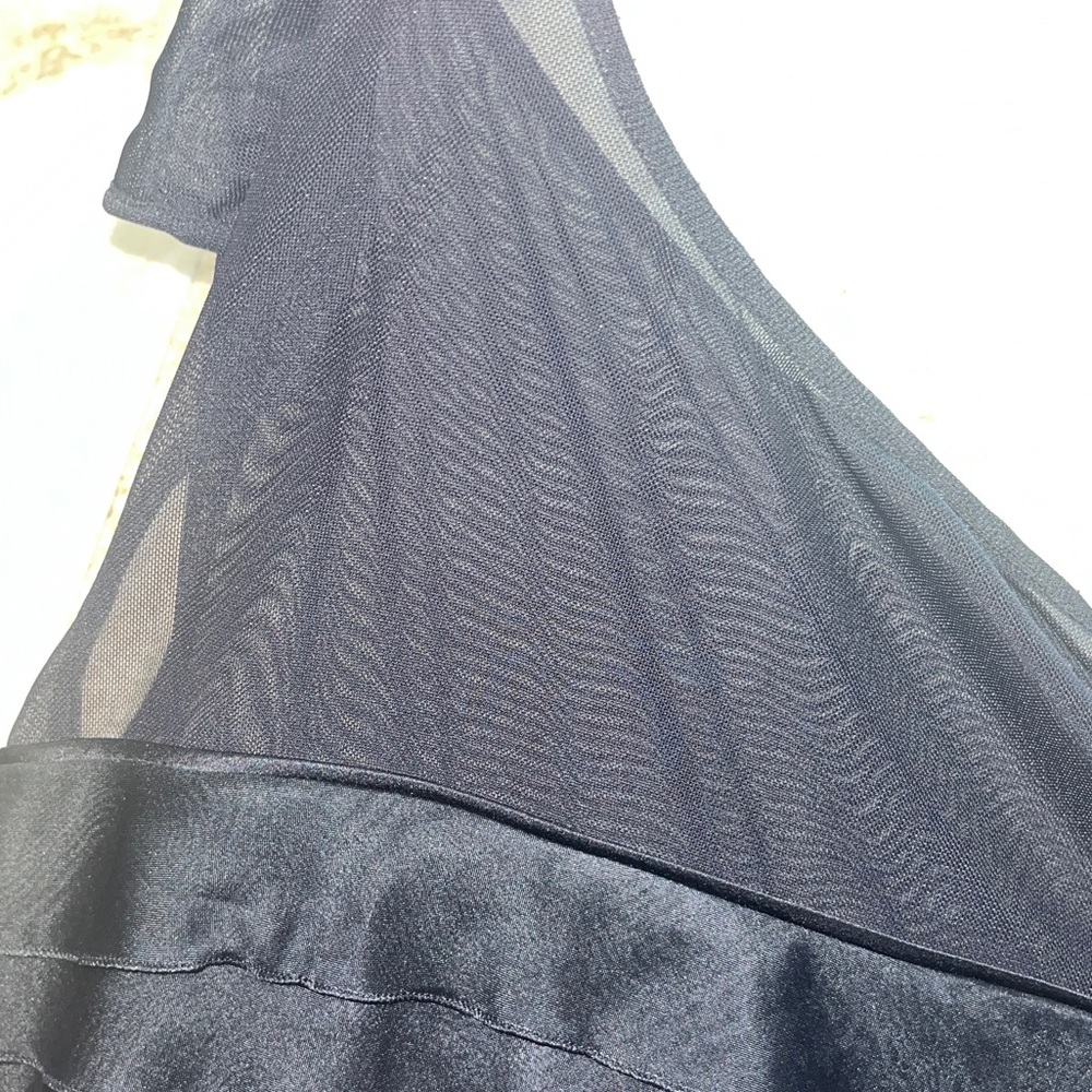 Anne Klein NY black silk dress - Picture 8 of 10